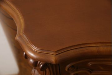 中古　美品　イタリア　象嵌入り　細部まで施された彫刻のデザインが高級感あふれるサイドボード(サイドキャビネット、収納棚、戸棚)(定価推定約60万円)(R-061033)
