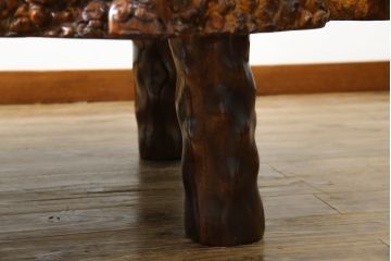 中古　美品　銘木　楓(カエデ)の輪切り　瘤材　鳥眼杢(バーズアイ)　木の風合いを活かした高級座卓(ローテーブル、センターテーブル、リビングテーブル)(定価約50万円)(R-061036)