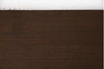 和製アンティーク　前面桑材　丸い金具と上品な佇まいが魅力的な小箪笥(収納箪笥、整理箪笥、和タンス、小引き出し、卓上収納)(R-061037)