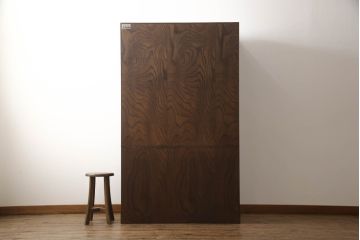 中古　美品　岩谷堂箪笥　黒々とした金具が堂々とした存在感を放つ重ね箪笥(引き出し、衣装箪笥、収納タンス、和箪笥)(R-061038)