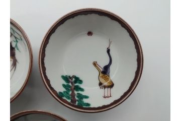 古九谷　九谷焼　三ツ井為吉　絵変り　2.1寸酒盃5点セット(酒杯、おちょこ、お猪口、ぐい呑、色絵、五客揃、共箱付き、和食器)(R-061051)