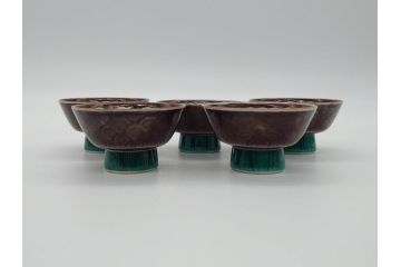 古九谷　九谷焼　三ツ井為吉　絵変り　2.1寸酒盃5点セット(酒杯、おちょこ、お猪口、ぐい呑、色絵、五客揃、共箱付き、和食器)(R-061051)