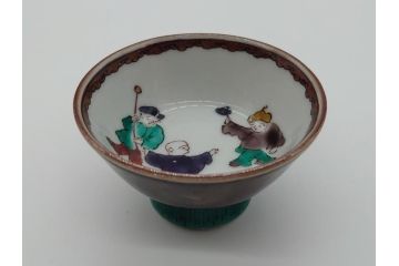 古九谷　九谷焼　三ツ井為吉　絵変り　2.1寸酒盃5点セット(酒杯、おちょこ、お猪口、ぐい呑、色絵、五客揃、共箱付き、和食器)(R-061051)