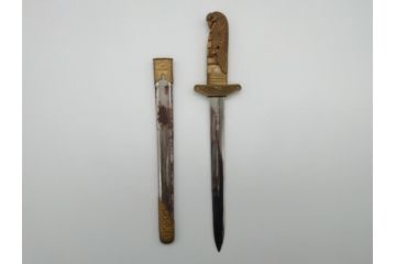 戦前　委員長蒋中正贈(蒋介石)　0001　航空委員会　希少短剣(鞘付き、旧日本海軍、鷹彫刻、 模造刀、中国?)(R-061063)