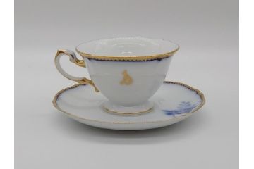 大倉陶園　TheOkura　高邸シリーズ　希少　優雅で気品が感じられるティーカップ・ソーサー(ブルーローズ　岡染め　金蝕、記念品?)(R-061064)