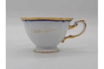 大倉陶園　TheOkura　高邸シリーズ　希少　優雅で気品が感じられるティーカップ・ソーサー(ブルーローズ　岡染め　金蝕、記念品?)(R-061064)