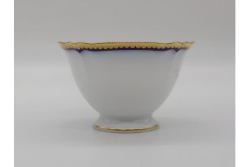 大倉陶園　TheOkura　高邸シリーズ　希少　優雅で気品が感じられるティーカップ・ソーサー(ブルーローズ　岡染め　金蝕、記念品?)(R-061064)