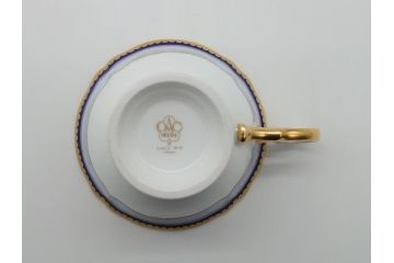 大倉陶園　TheOkura　高邸シリーズ　希少　優雅で気品が感じられるティーカップ・ソーサー(ブルーローズ　岡染め　金蝕、記念品?)(R-061064)