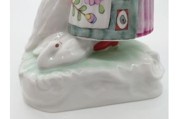 ハンガリー　ヘレンド(HEREND)　女の子とガチョウのフィギュリン(少女、フィギュア、置物、置きもの、西洋陶磁器、人形、飾り物、飾り、ディスプレイ雑貨)(R-061067)