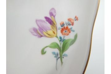 ドイツ　マイセン　Meissen　五つ花　メイン　ピンクローズ　ベーシックフラワー　気品あふれるコーヒーカップ&ソーサー(共箱付き、洋食器、西洋陶磁器、C&S)(R-061069)