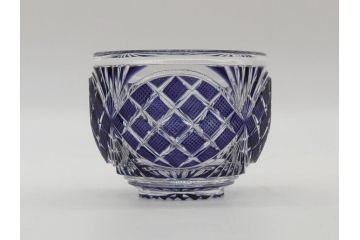 島津薩摩切子　SHIMADZU刻印有り　尚古集成館監修　薩摩ガラス工芸作　切子中付鉢(被せガラス、共箱付き、小鉢、グラス、伝統工芸品)(R-061073)