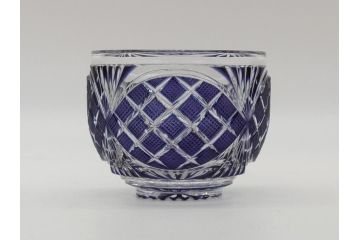島津薩摩切子　SHIMADZU刻印有り　尚古集成館監修　薩摩ガラス工芸作　切子中付鉢(被せガラス、共箱付き、小鉢、グラス、伝統工芸品)(R-061073)