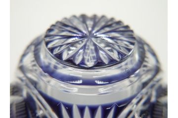 島津薩摩切子　SHIMADZU刻印有り　尚古集成館監修　薩摩ガラス工芸作　切子中付鉢(被せガラス、共箱付き、小鉢、グラス、伝統工芸品)(R-061073)