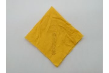 島津薩摩切子　SHIMADZU刻印有り　尚古集成館監修　薩摩ガラス工芸作　切子中付鉢(被せガラス、共箱付き、小鉢、グラス、伝統工芸品)(R-061073)