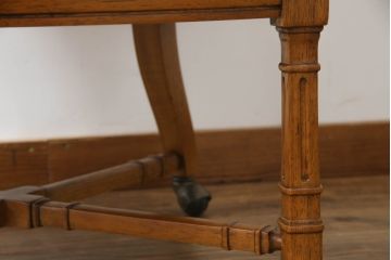 中古 美品　DREXEL HERITAGE(ドレクセルヘリテイジ)　Grand Villa(グランドヴィラ)　くつろぎの時間を演出するキャスター付きチェア(ダイニングチェア、アームチェア、椅子、イス)(R-061086)