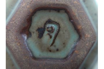 人間国宝　島岡達三　益子焼　象嵌赤絵縞文六角組皿　六角組皿6客セット(共箱付き、小鉢、和食器、民芸陶器)(R-061090)