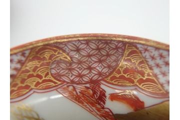 明治〜大正　九谷焼　久谷製　久谷赤絵　小槌摘赤絵金彩　菓子器　鮮やかな色合いの5.4寸菓子鉢(蓋物、蓋付菓子鉢、深鉢、深皿、シュガーポット)(R-061095)