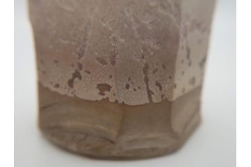 梅山窯　砥部焼　中村康平　中村梅山　希少作　変形　2.5寸角茶器(共箱付き、薄茶器、棗、茶道具、茶入れ、蓋物、小蓋物、鉢)(R-061098)