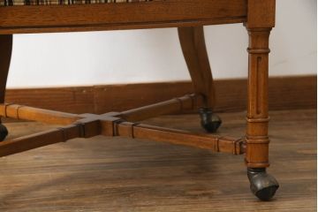 中古　 美品　DREXEL HERITAGE(ドレクセルヘリテイジ)　Grand Villa(グランドヴィラ)　くつろぎの時間を演出するキャスター付きチェア(ダイニングチェア、アームチェア、椅子、イス)(R-061102)
