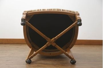 中古　 美品　DREXEL HERITAGE(ドレクセルヘリテイジ)　Grand Villa(グランドヴィラ)　くつろぎの時間を演出するキャスター付きチェア(ダイニングチェア、アームチェア、椅子、イス)(R-061102)