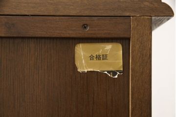 中古　カリモク家具(karimoku)　domani(ドマーニ)　QUEENS　LIFE(クイーンズライフ)　クラシカルなデザインが魅力的なキャビネット(食器棚、キュリオケース、飾り棚、収納棚)(R-061109)