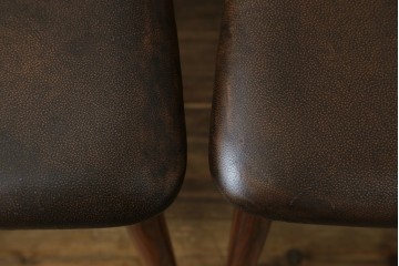 デンマークビンテージ　ニールス・コフォード(Niels Koefoed)　リス(Lis)　ローズウッド　くびれた背貫が素敵なラダーバックチェア4脚セット　(R-061121)