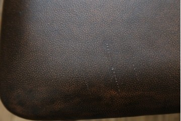 デンマークビンテージ　ニールス・コフォード(Niels Koefoed)　リス(Lis)　ローズウッド　くびれた背貫が素敵なラダーバックチェア4脚セット　(R-061121)