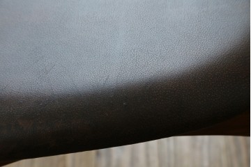 デンマークビンテージ　ニールス・コフォード(Niels Koefoed)　リス(Lis)　ローズウッド　くびれた背貫が素敵なラダーバックチェア4脚セット　(R-061121)