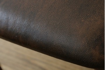 デンマークビンテージ　ニールス・コフォード(Niels Koefoed)　リス(Lis)　ローズウッド　くびれた背貫が素敵なラダーバックチェア4脚セット　(R-061121)