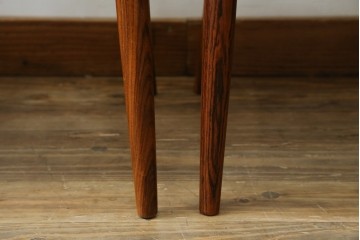 デンマークビンテージ　ニールス・コフォード(Niels Koefoed)　リス(Lis)　ローズウッド　くびれた背貫が素敵なラダーバックチェア4脚セット　(R-061121)
