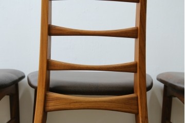 デンマークビンテージ　ニールス・コフォード(Niels Koefoed)　リス(Lis)　ローズウッド　くびれた背貫が素敵なラダーバックチェア4脚セット　(R-061121)