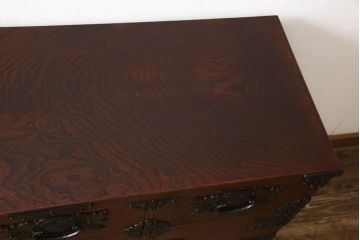 中古　岩谷堂箪笥　400四尺整理白鳥　巾着金具　重厚感と品格を兼ね備えた衣装箪笥(整理ダンス、引き出し、サイドチェスト、収納箪笥)(R-061123)