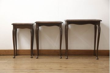 イギリスビンテージ　高級感あるレザートップのネストテーブル(ガラス天板付き、サイドテーブル、コーヒーテーブル、ヴィンテージ)(R-061127)