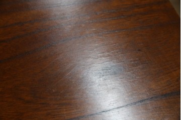 中古　岩谷堂箪笥　存在感のある金具と迫力のある杢目が目を惹く衣装箪笥　(R-061128)
