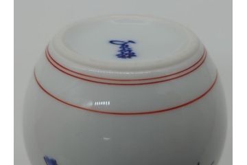 人間国宝　十四代　酒井田柿右衛門　錦　一輪生　梅鳥文　瓢形　花瓶(共箱付き、濁手、磁器、陶磁器、赤絵、花器、色絵、作家物)