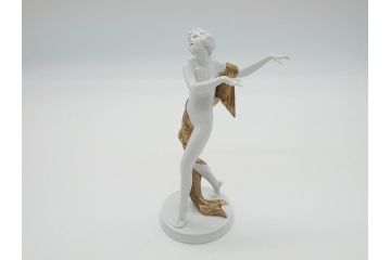 ドイツ　ローゼンタール(Rosenthal)　裸婦　女性　今にも動き出しそうなしなやかな造りのフィギュリン(陶磁器、置物)(R-061141)