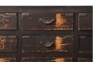 和製アンティーク　当店リメイク　書類や雑誌、雑多な小物をまとめて収納! 店舗什器としても使えるローボード(収納箪笥、時代箪笥、引き出し、ローチェスト、サイドチェスト)(R-061157)