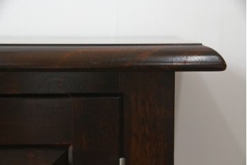 中古　松本民芸家具　クラシカルなデザインがおしゃれなA型ドレッサー(サイドボード、サイドキャビネット、引き出し、サイドチェスト、収納棚、ドレッシングチェスト)(定価約48万円)(R-061168)
