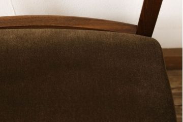 北欧ヴィンテージ　G-PLAN(ジープラン)　チーク材　落ち着いた色合いが魅力のダイニングチェア(イス、椅子、ビンテージ)(R-061170)