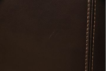 中古　美品　イタリア　Chateau d'Ax(シャトーダックス)　本革　2.5人掛け　美しい色艶が魅力的なレザーソファ(2人掛けソファ、2P、3人掛けソファ、3P、アームソファ)(R-061171)