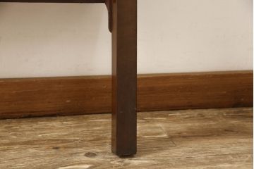 イギリスアンティーク　ウォールナット材　猫脚が優雅な空間を演出してくれるベッドフレーム(シングル)(R-061189)