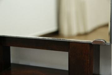 中古　松本民芸家具　シックな色合いと直線的なデザインが美しい309型三面鏡(ドレッサー、鏡台)(R-061190)