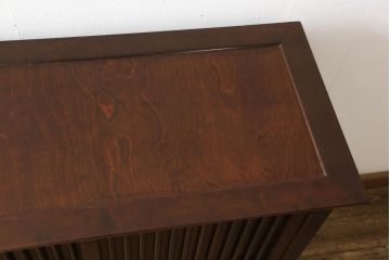 中古　松本民芸家具　A型舞良茶タンス　和モダンの空間づくりにも活躍する収納棚(下駄箱、靴箱、本箱、戸棚、食器棚)(R-061191)