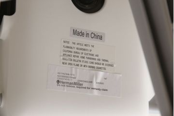 中古　美品　HermanMiller(ハーマンミラー社)　立体的な背もたれが印象的なセイルチェア(SAYL Chair)(オフィスチェア、アームチェア、ワークチェア)(R-061209)