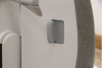 中古　美品　HermanMiller(ハーマンミラー社)　立体的な背もたれが印象的なセイルチェア(SAYL Chair)(オフィスチェア、アームチェア、ワークチェア)(R-061209)