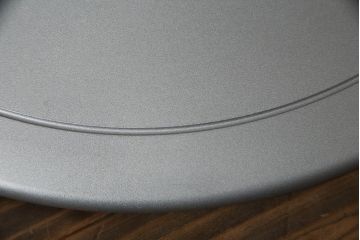中古　超美品　オカムラ(OKAMURA)　医療福祉用　円盤脚　抗菌　丸みのあるフォルムがかわいらしいスツール2脚セット(丸椅子、回転椅子、イス)(2脚で定価約124000円)(R-061215)