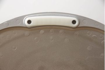 中古　超美品　オカムラ(OKAMURA)　医療福祉用　円盤脚　抗菌　丸みのあるフォルムがかわいらしいスツール2脚セット(丸椅子、回転椅子、イス)(2脚で定価約124000円)(R-061216)