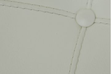 中古　展示品　超美品　Cassinaixc.(カッシーナイクスシー)　Philippe Starck(フィリップ・スタルク)　246　PASSION(パシオン)　本革　丸みのあるボディと華奢な脚のバランスが美しいアームチェア(ダイニングチェア、椅子、イス、レザー)(定価約21万円)(R-061220)