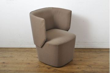 中古　展示品　超美品　arflex(アルフレックス)　BRERA(ブレラ)　シンプルモダンなデザインが魅力のラウンジチェア(1人掛けソファ、1P、回転椅子、イス)(定価約26万円)(R-061226)
