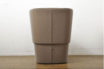 中古　展示品　超美品　arflex(アルフレックス)　BRERA(ブレラ)　シンプルモダンなデザインが魅力のラウンジチェア(1人掛けソファ、1P、回転椅子、イス)(定価約26万円)(R-061226)